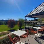 Maisons De Azur En Ardenne Resort