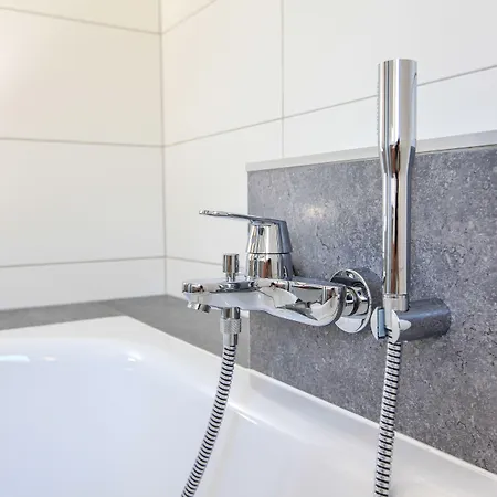 Maisons De Azur En Ardenne Resort