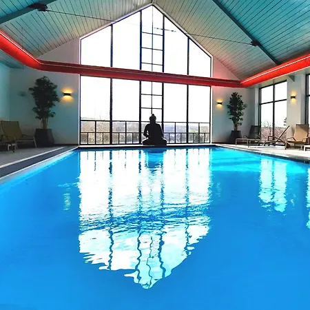 Maisons De Azur En Ardenne Üdülőközpont 3*